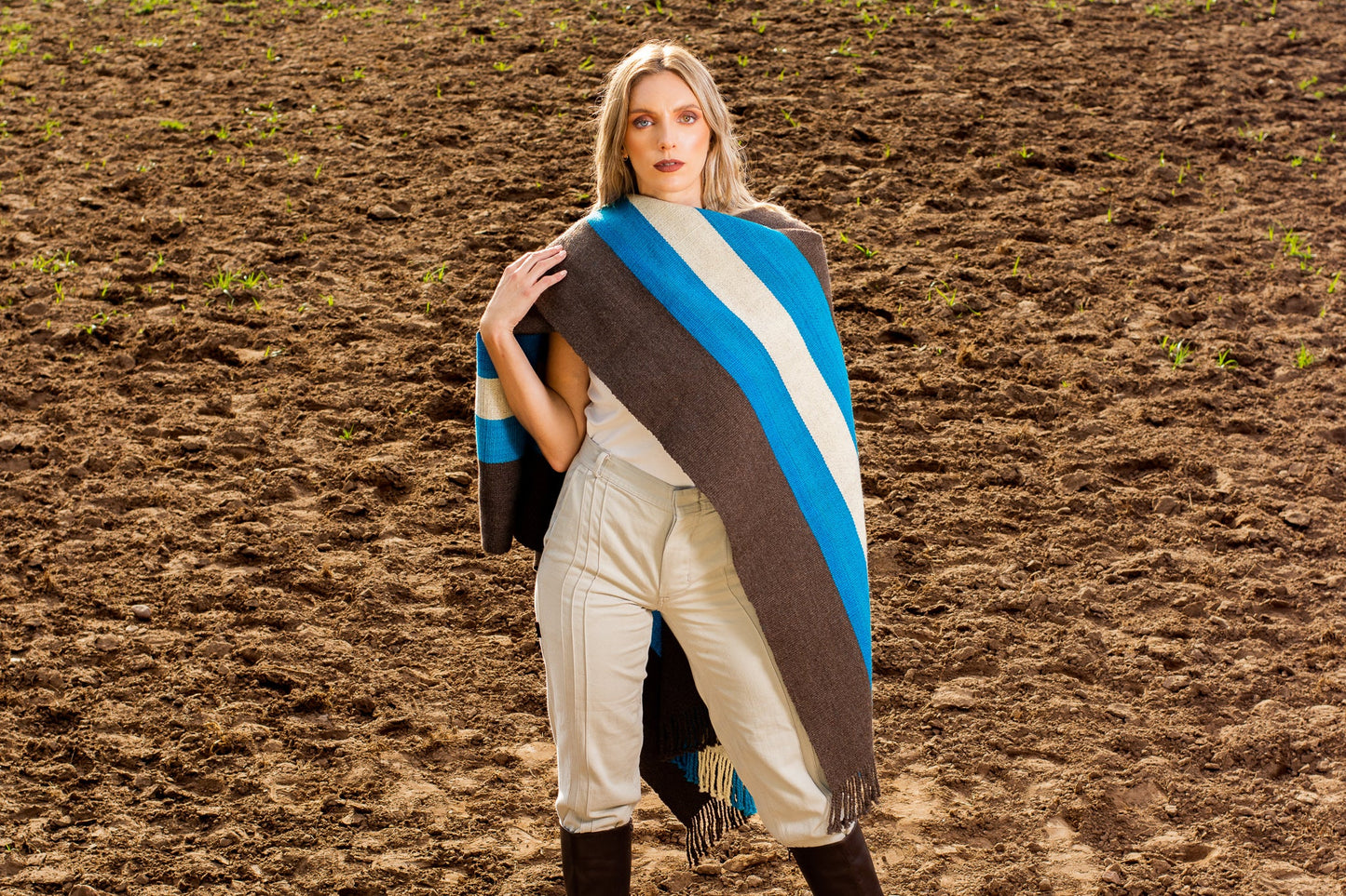 Poncho "Liniers" Telar Criollo
