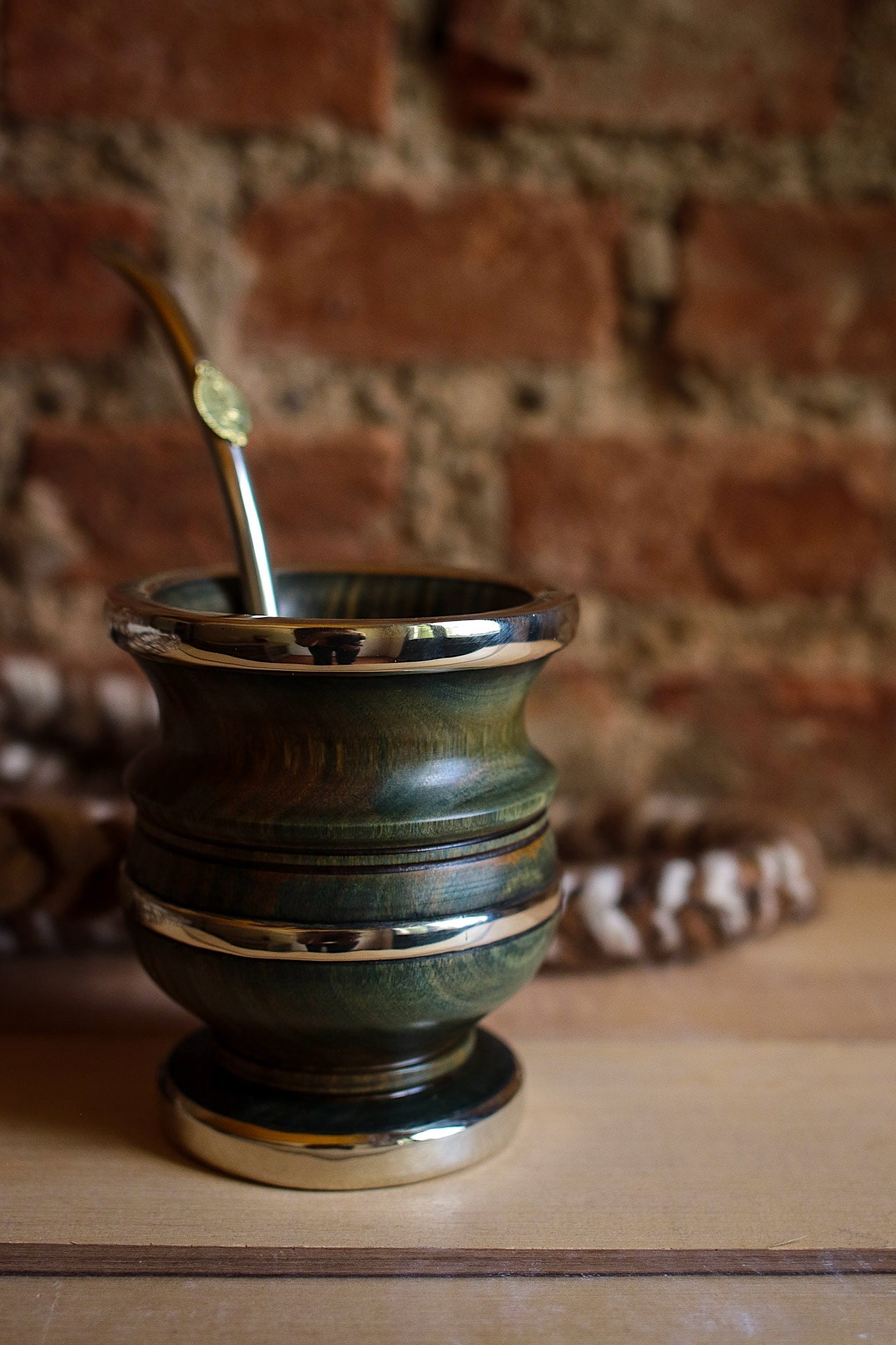 Mate de Palo Santo y Alpaca con Bombilla