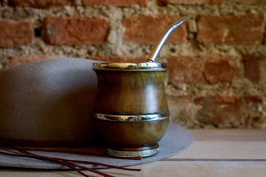 Mate de Palo Santo y Alpaca con Bombilla