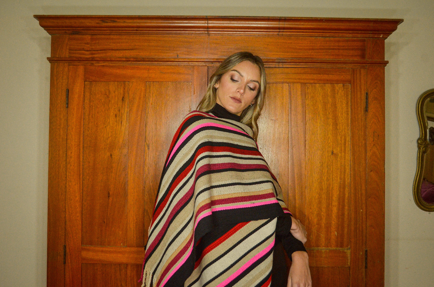 Poncho "Soberana" Obra en Telar Criollo