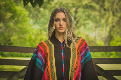 Poncho "Bernardina" Telar Criollo
