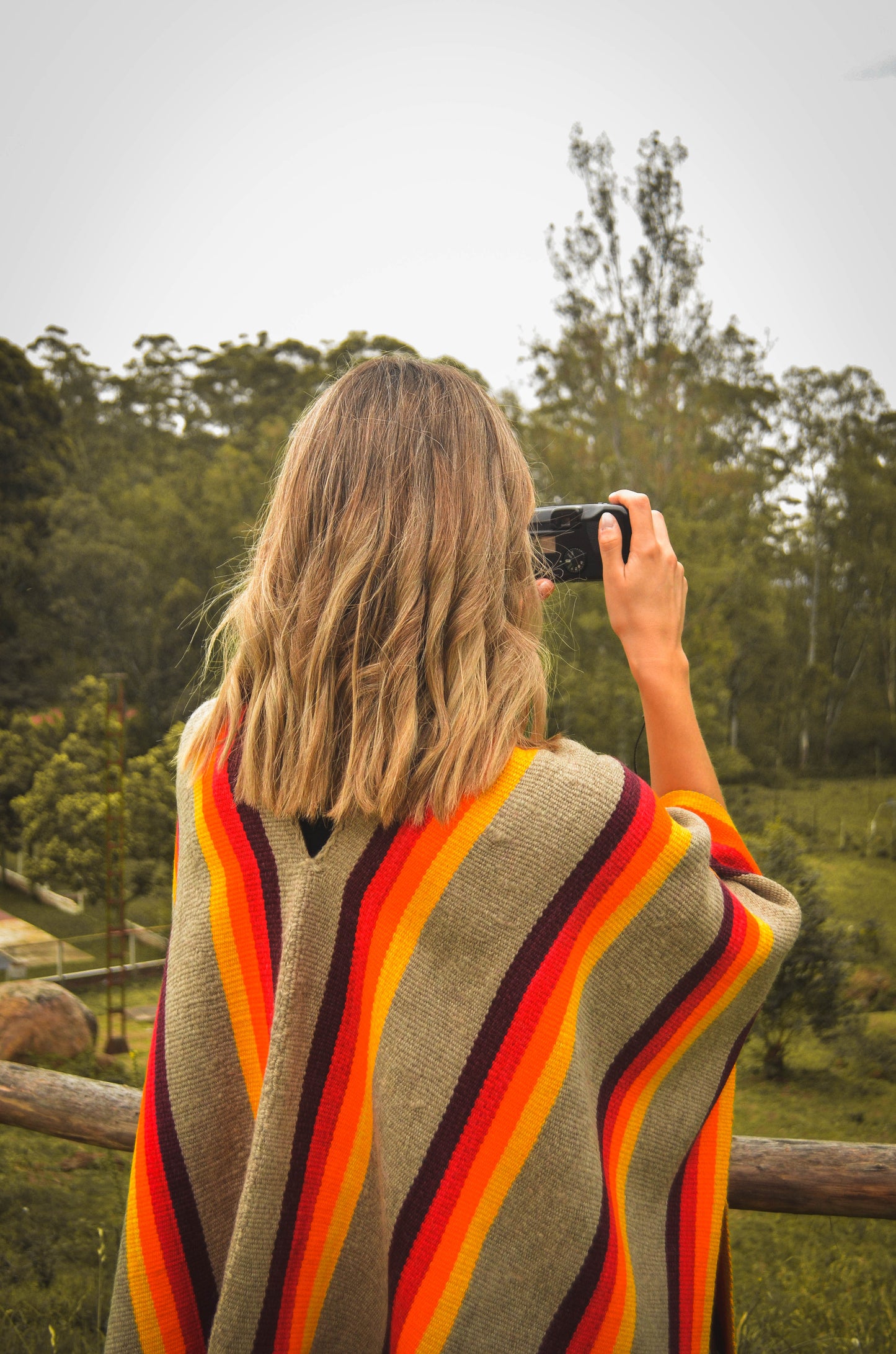 Poncho "La Candelaria" Obra en Telar Criollo