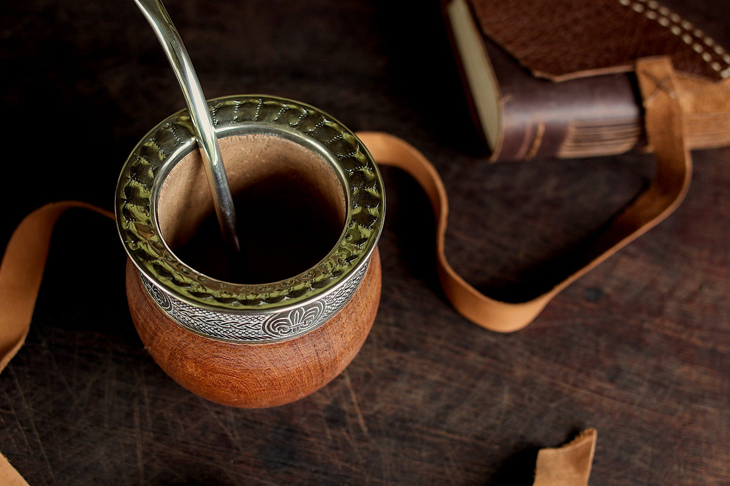 Mate de Algarrobo y Bombilla