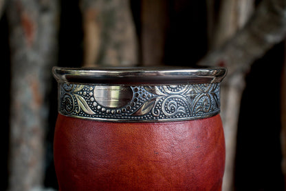 Mate de Cuero, Bronce y Alpaca con Bombillón
