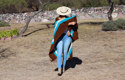 Poncho "Ayacucho" Telar Criollo