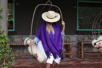 Manta “Mora” Hilado Llama Baby