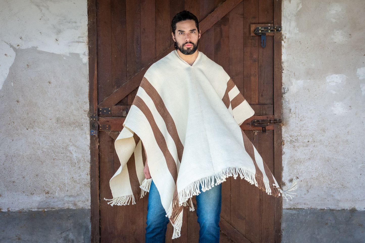 Poncho "Iraola" Obra Telar Criollo