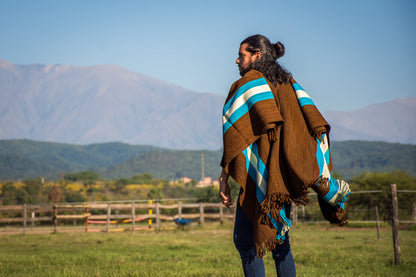 Poncho "Ayacucho" Telar Criollo Artesanal